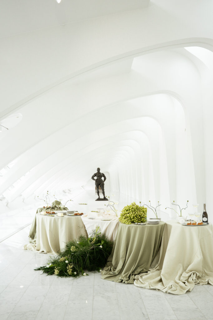 Milwaukee Art Museum wedding